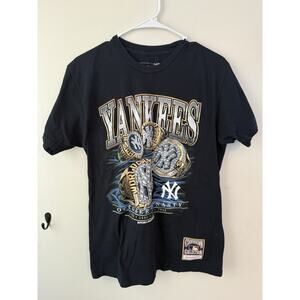 Mitchell Ness New York Yankees October Dynasty T Shirt Men’s M Blue Cotton